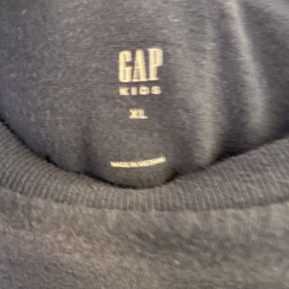 Gap Kids Boys Size XL Blue Short Sleeve T-Shirt, Shark Graphic & Textured EUC - Picture 4 of 4